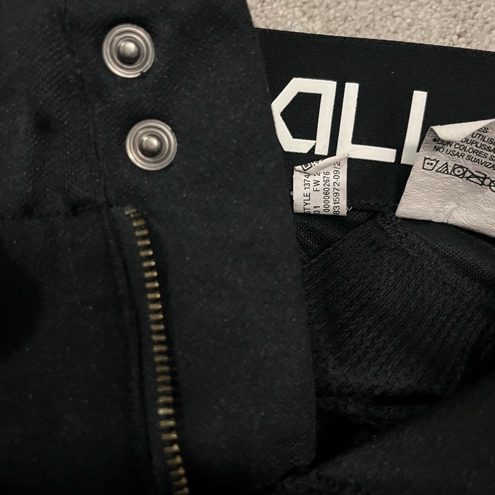 Under Armour youth black baseball pant with tapered leg - Picture 9 of 15